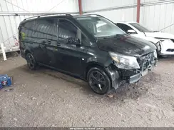WD4PG2EE1J3375072 2018 MERCEDES-BENZ METRIS