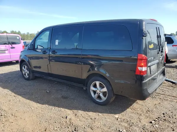 WD4PG2EE1J3397749 2018 MERCEDES-BENZ METRIS - Image 2