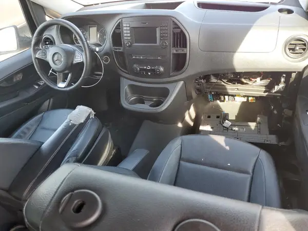 WD4PG2EE1J3397749 2018 MERCEDES-BENZ METRIS - Image 8
