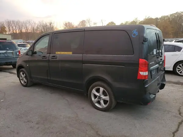 WD4PG2EE1J3430166 2018 MERCEDES-BENZ METRIS - Image 2