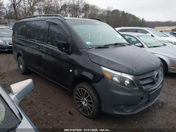 WD4PG2EE1K3519009 2019 MERCEDES-BENZ METRIS - Image 1