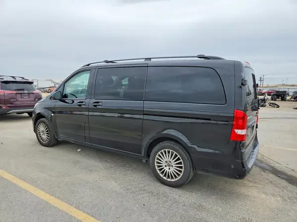 WD4PG2EE1K3546615 2019 MERCEDES-BENZ METRIS - Image 2