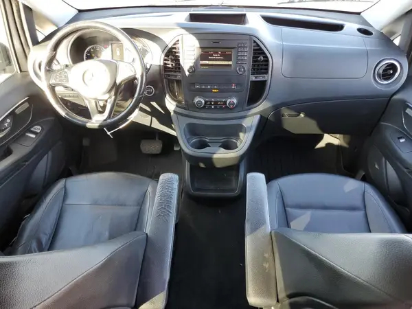 WD4PG2EE2G3088364 2016 MERCEDES-BENZ METRIS - Image 8