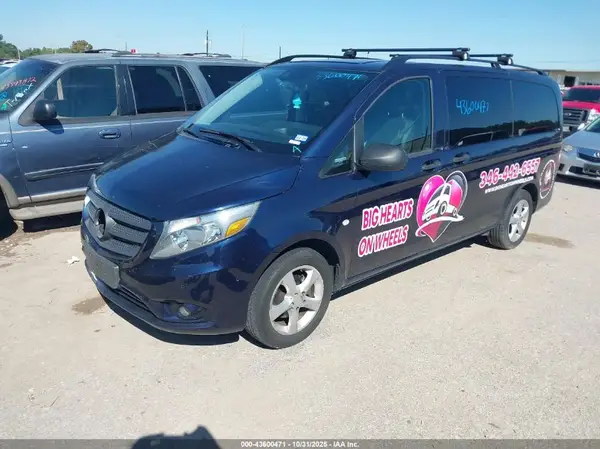 WD4PG2EE2G3098716 2016 MERCEDES-BENZ METRIS - Image 2