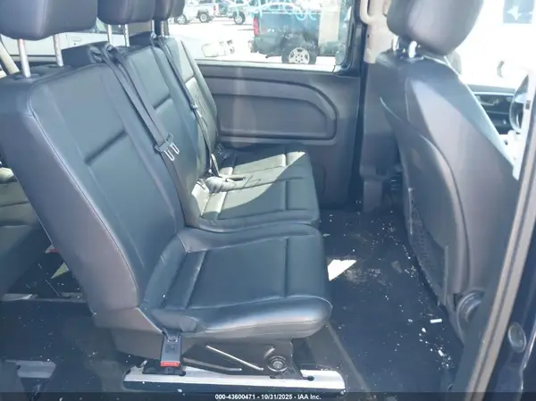 WD4PG2EE2G3098716 2016 MERCEDES-BENZ METRIS - Image 8