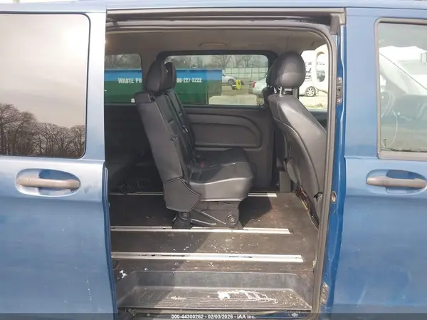 WD4PG2EE2G3134047 2016 MERCEDES-BENZ METRIS - Image 8