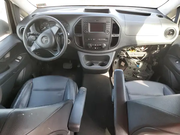 WD4PG2EE2J3365778 2018 MERCEDES-BENZ METRIS - Image 8
