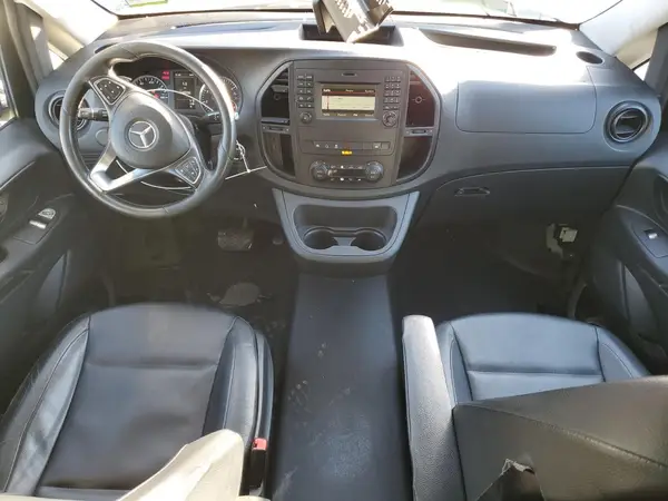 WD4PG2EE2J3398487 2018 MERCEDES-BENZ METRIS - Image 8