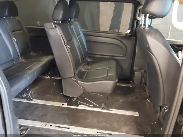WD4PG2EE2J3450331 2018 MERCEDES-BENZ METRIS - Image 8