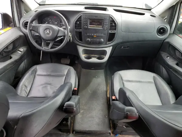 WD4PG2EE2K3529502 2019 MERCEDES-BENZ METRIS - Image 8