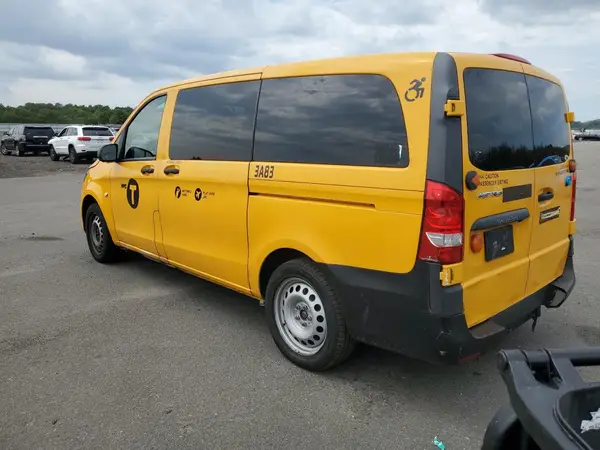 WD4PG2EE2K3529922 2019 MERCEDES-BENZ METRIS - Image 2