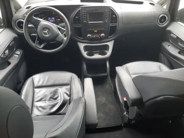 WD4PG2EE3G3077759 2016 MERCEDES-BENZ METRIS - Image 8
