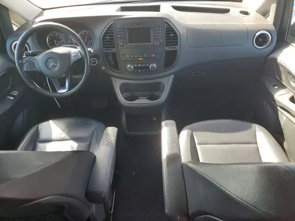 WD4PG2EE3G3104300 2016 MERCEDES-BENZ METRIS - Image 8
