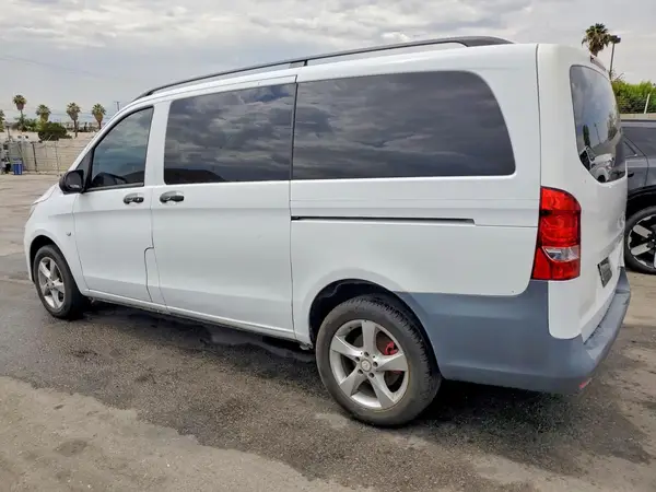 WD4PG2EE3G3113255 2016 MERCEDES-BENZ METRIS - Image 2
