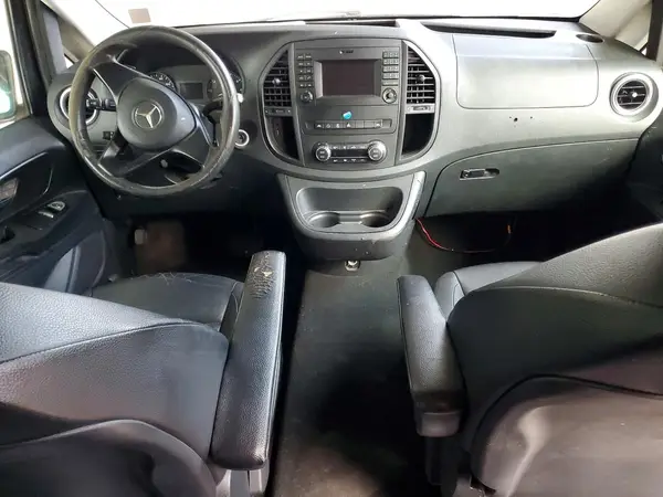 WD4PG2EE3G3130640 2016 MERCEDES-BENZ METRIS - Image 8