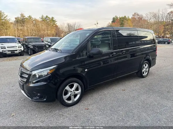 WD4PG2EE3H3312050 2017 MERCEDES-BENZ METRIS - Image 2
