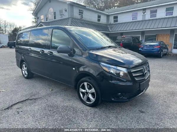 WD4PG2EE3J3374411 2018 MERCEDES-BENZ METRIS - Image 1