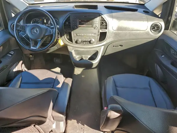 WD4PG2EE3J3491163 2018 MERCEDES-BENZ METRIS - Image 8