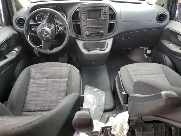 WD4PG2EE3K3504527 2019 MERCEDES-BENZ METRIS - Image 8