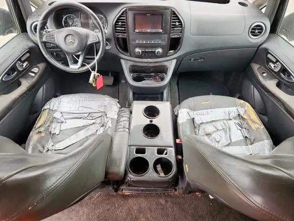 WD4PG2EE3K3545093 2019 MERCEDES-BENZ METRIS - Image 8