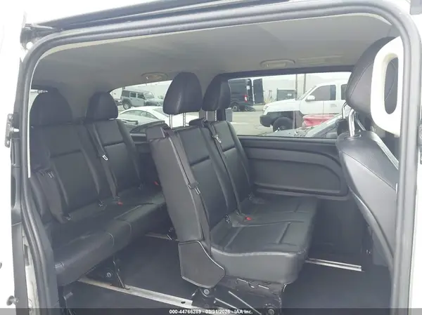 WD4PG2EE4G3097258 2016 MERCEDES-BENZ METRIS - Image 8