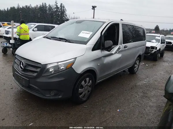 WD4PG2EE4G3102152 2016 MERCEDES-BENZ METRIS - Image 2