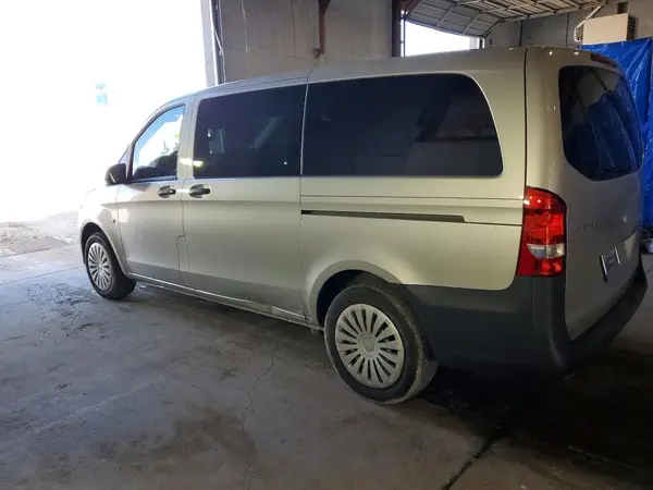 WD4PG2EE4G3105231 2016 MERCEDES-BENZ METRIS - Image 2