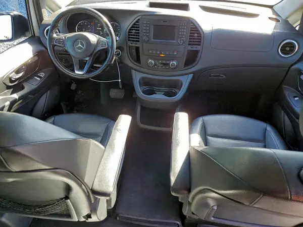 WD4PG2EE4G3149259 2016 MERCEDES-BENZ METRIS - Image 8