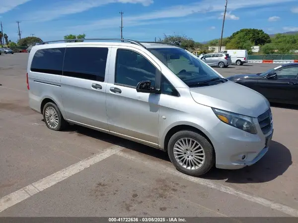 WD4PG2EE4H3227394 2017 MERCEDES-BENZ METRIS - Image 1