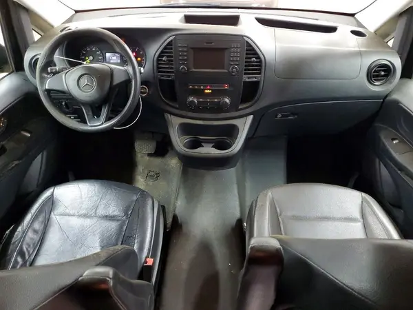 WD4PG2EE4H3266146 2017 MERCEDES-BENZ METRIS - Image 8