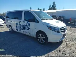 WD4PG2EE4H3300277 2017 MERCEDES-BENZ METRIS