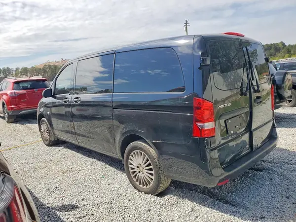 WD4PG2EE4J3366396 2018 MERCEDES-BENZ METRIS - Image 2