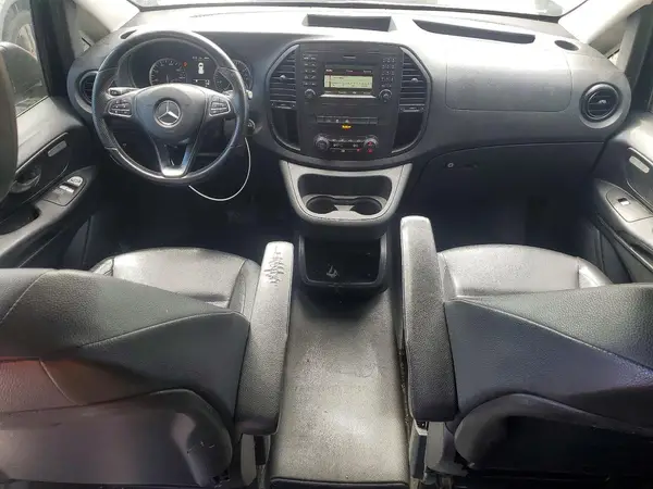 WD4PG2EE4J3366396 2018 MERCEDES-BENZ METRIS - Image 8