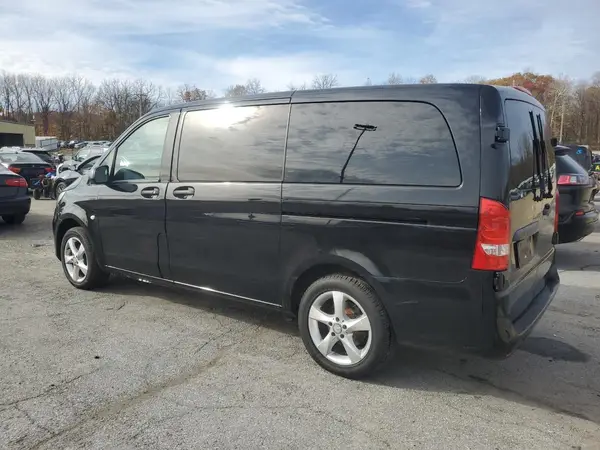 WD4PG2EE4J3408274 2018 MERCEDES-BENZ METRIS - Image 2
