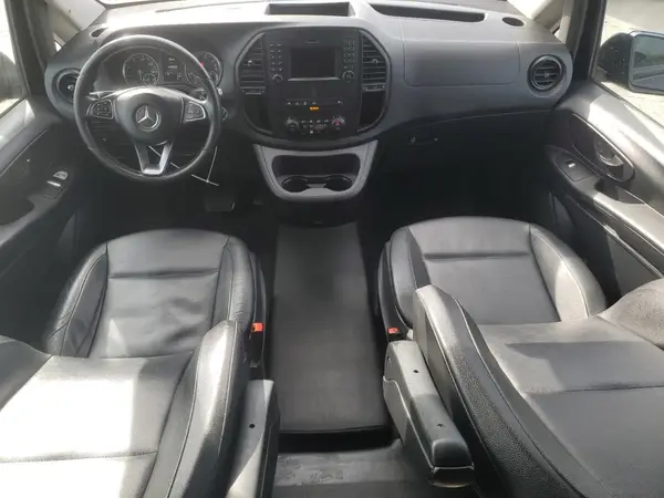 WD4PG2EE4J3408274 2018 MERCEDES-BENZ METRIS - Image 8