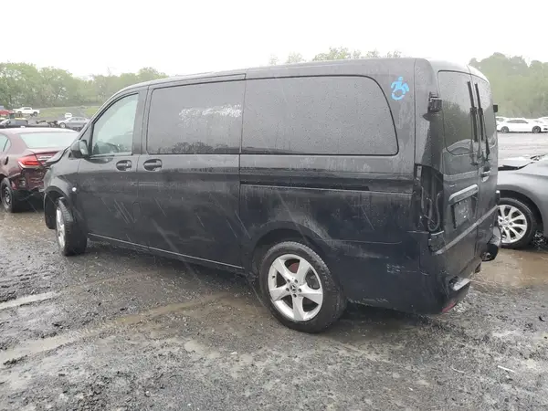 WD4PG2EE4J3492077 2018 MERCEDES-BENZ METRIS - Image 2