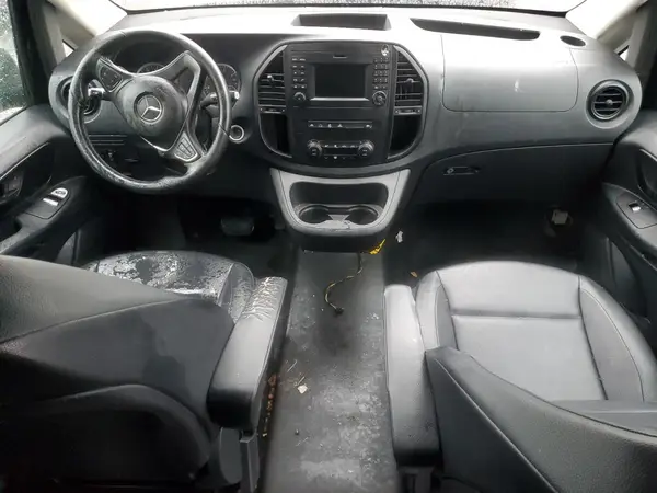 WD4PG2EE4J3492077 2018 MERCEDES-BENZ METRIS - Image 8