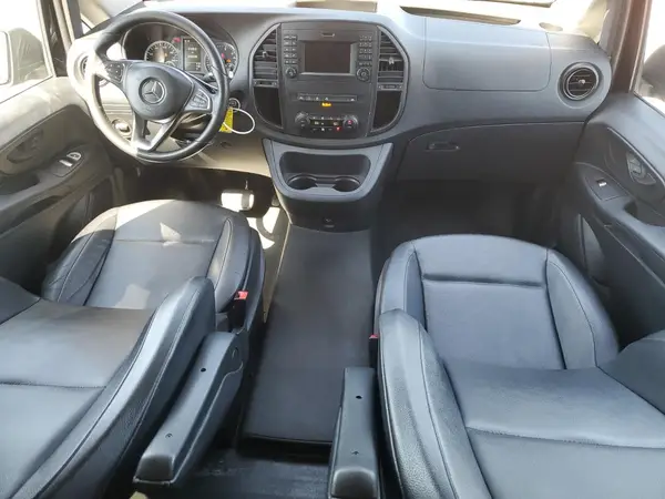 WD4PG2EE4J3492287 2018 MERCEDES-BENZ METRIS - Image 8