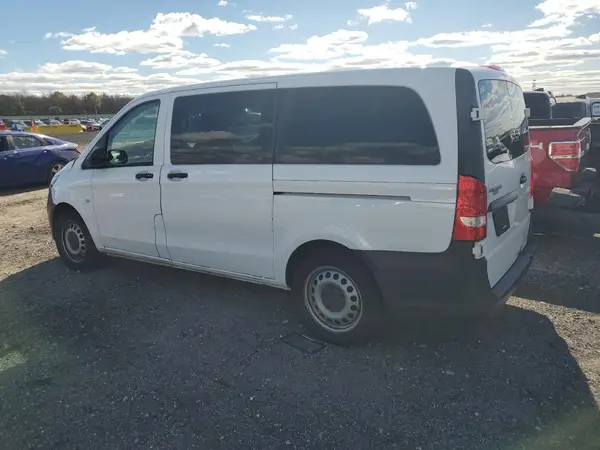 WD4PG2EE4K3513477 2019 MERCEDES-BENZ METRIS - Image 2