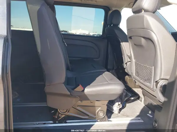 WD4PG2EE4K3531591 2019 MERCEDES-BENZ METRIS - Image 8