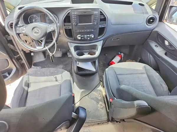 WD4PG2EE4K3585263 2019 MERCEDES-BENZ METRIS - Image 8