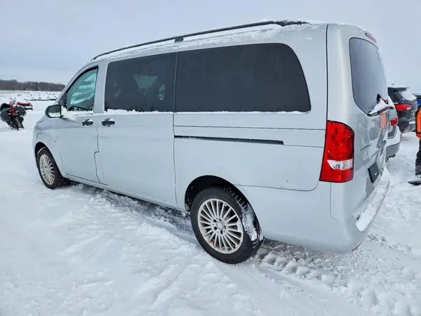 WD4PG2EE5H3265846 2017 MERCEDES-BENZ METRIS - Image 2