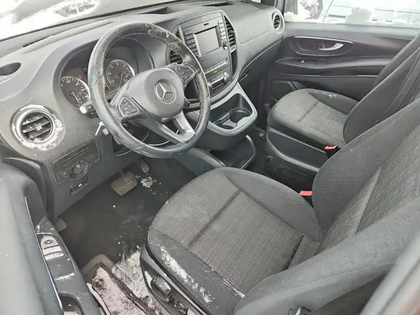 WD4PG2EE5H3265846 2017 MERCEDES-BENZ METRIS - Image 8