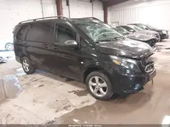 WD4PG2EE5J3382381 2018 MERCEDES-BENZ METRIS