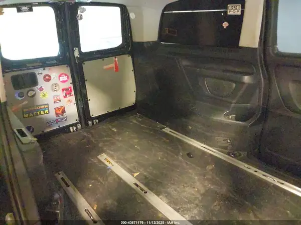 WD4PG2EE5J3382381 2018 MERCEDES-BENZ METRIS - Image 8