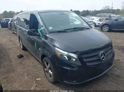 WD4PG2EE5J3394028 2018 MERCEDES-BENZ METRIS
