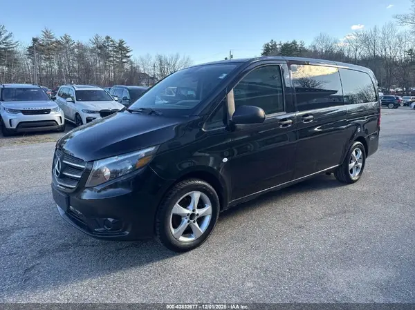 WD4PG2EE5J3395549 2018 MERCEDES-BENZ METRIS - Image 2