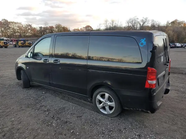 WD4PG2EE5J3456317 2018 MERCEDES-BENZ METRIS - Image 2