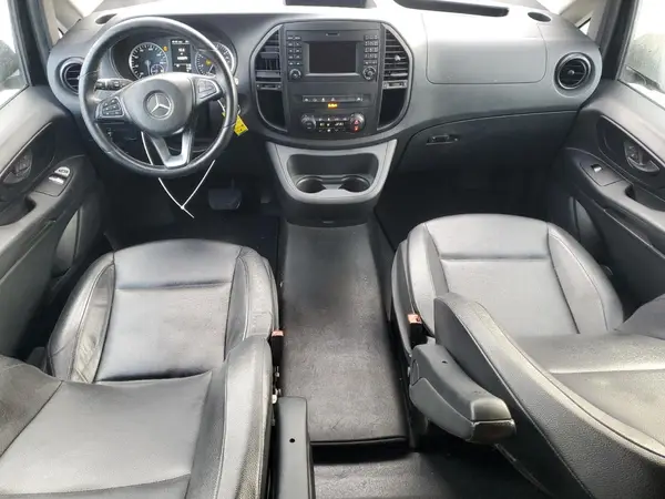 WD4PG2EE5J3493528 2018 MERCEDES-BENZ METRIS - Image 8