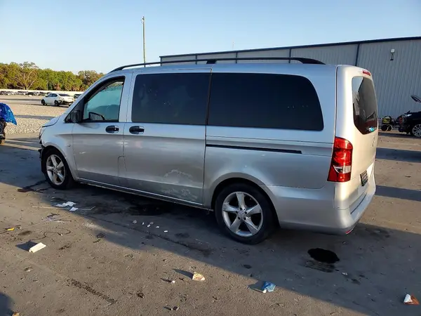 WD4PG2EE6G3090988 2016 MERCEDES-BENZ METRIS - Image 2